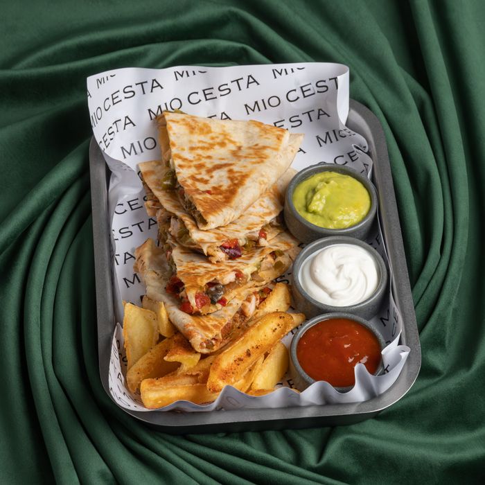 BBQ Tavuk Quesadilla