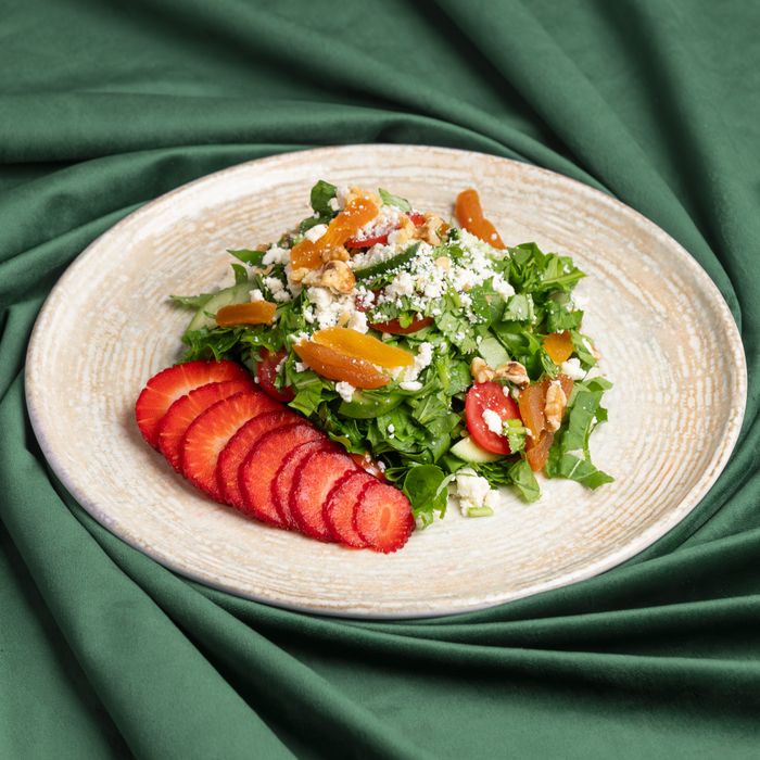 Tulum Peynirli Roka Salatası