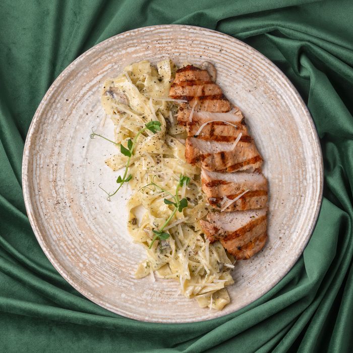 Tavuklu Fettucini