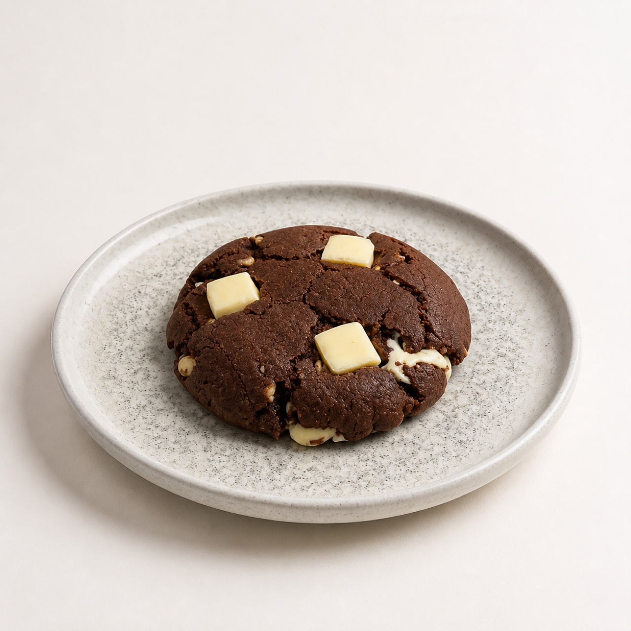 Beyaz Çikolatalı & Fındıklı Cookie