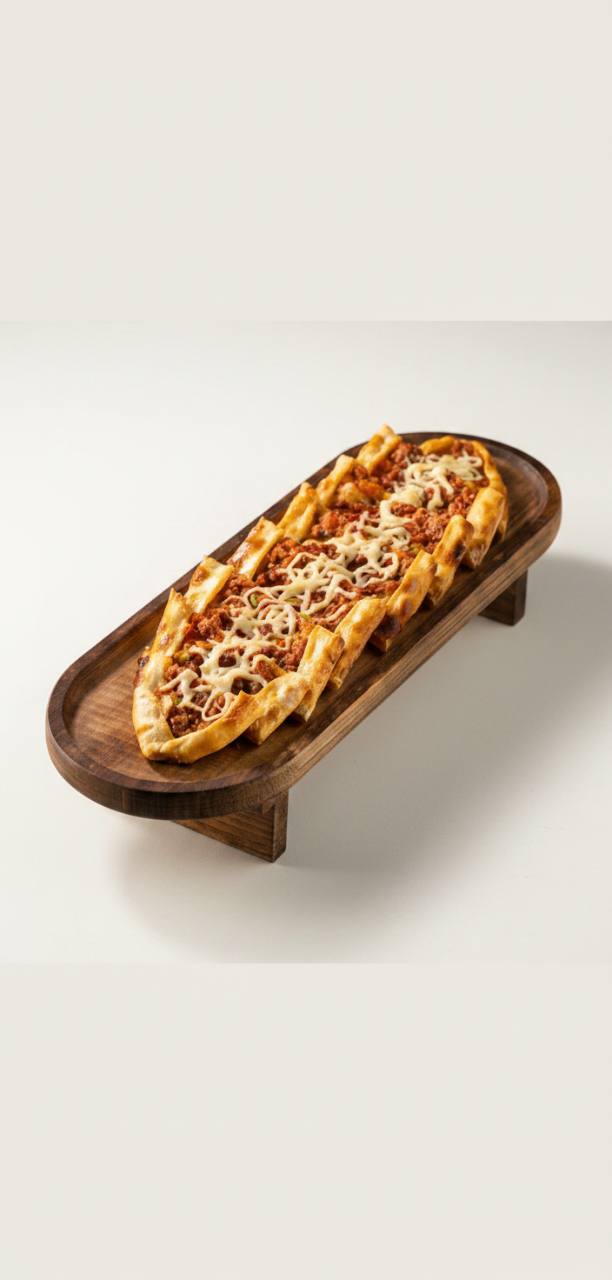Kıymalı Kaşarlı Pide